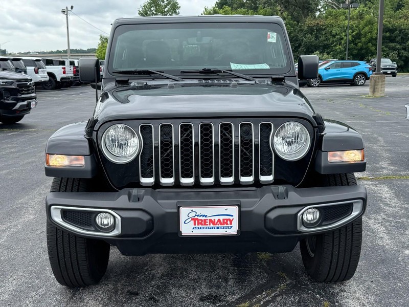 Jeep Gladiator Vehicle Image 09