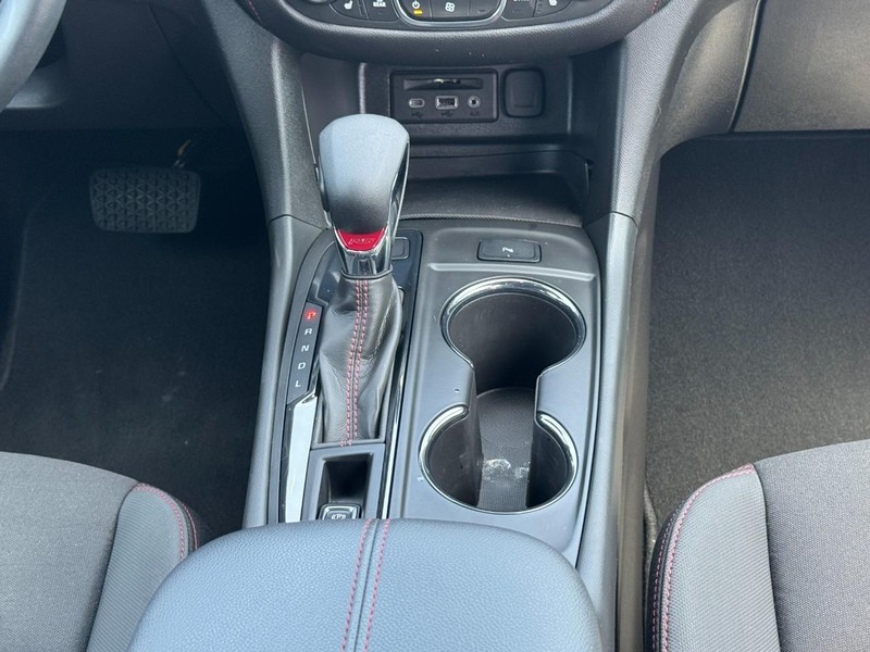 Chevrolet Equinox Vehicle Image 14