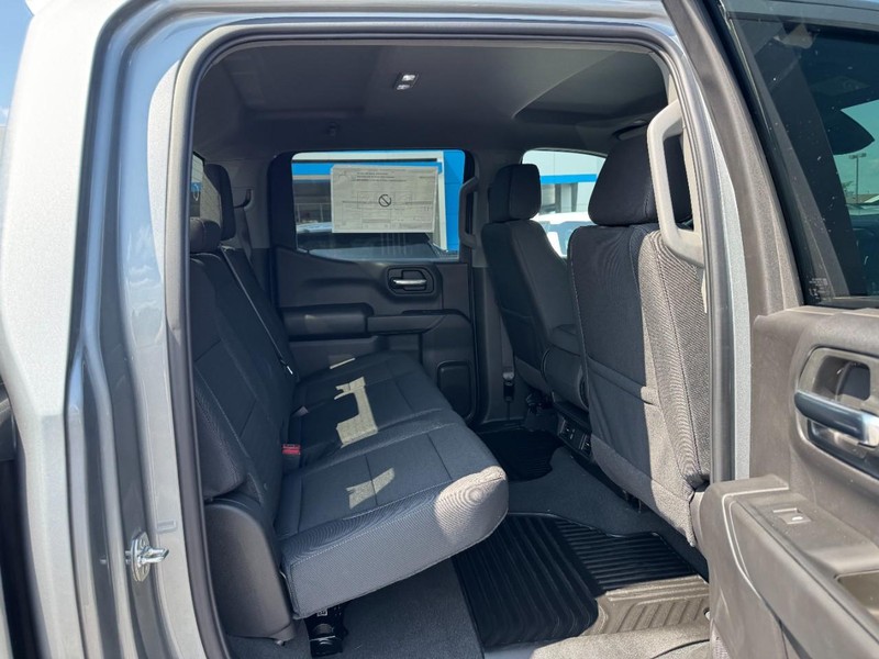 Chevrolet Silverado 1500 Vehicle Image 05