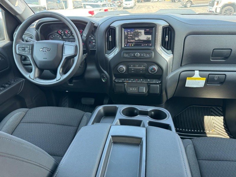Chevrolet Silverado 1500 Vehicle Image 06