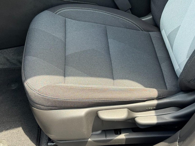 Chevrolet Trax Vehicle Image 14