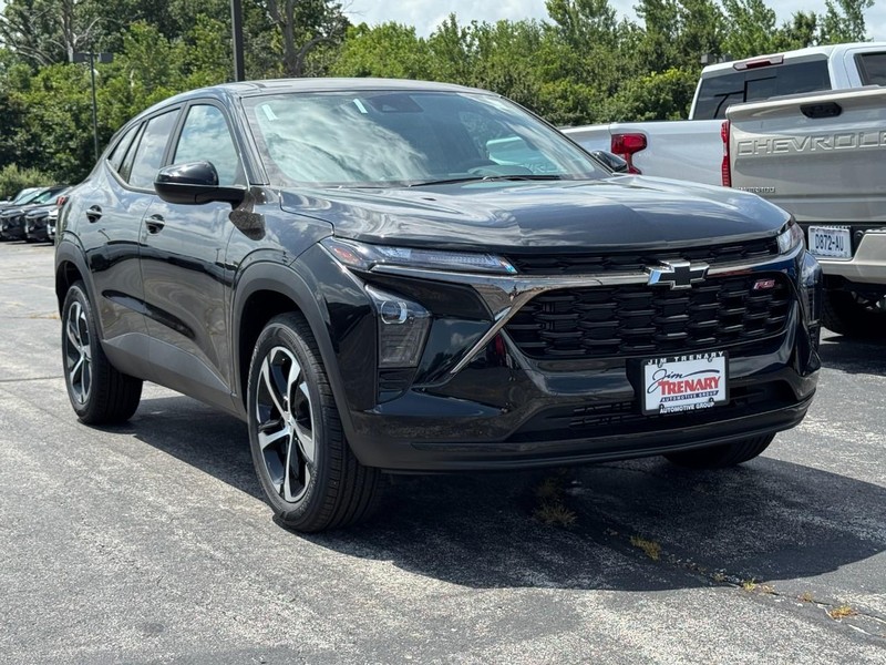 Chevrolet Trax Vehicle Image 02