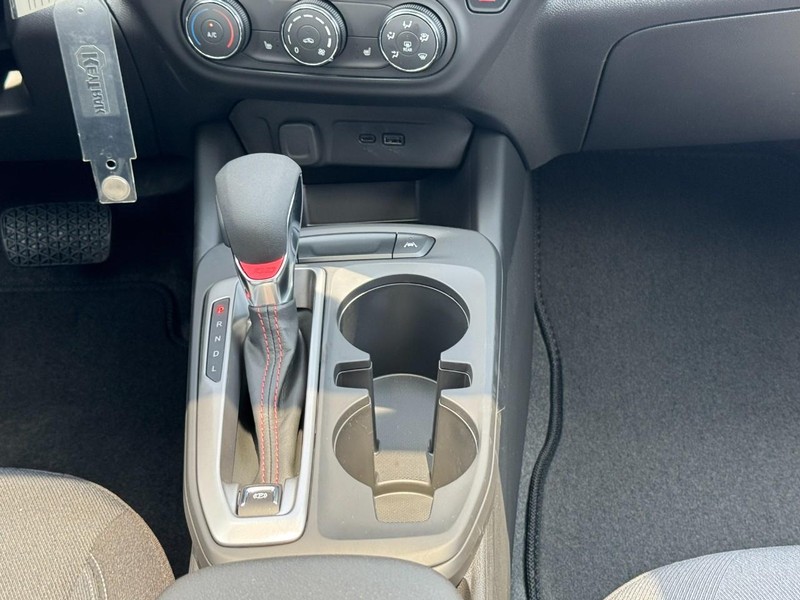 Chevrolet Trax Vehicle Image 09