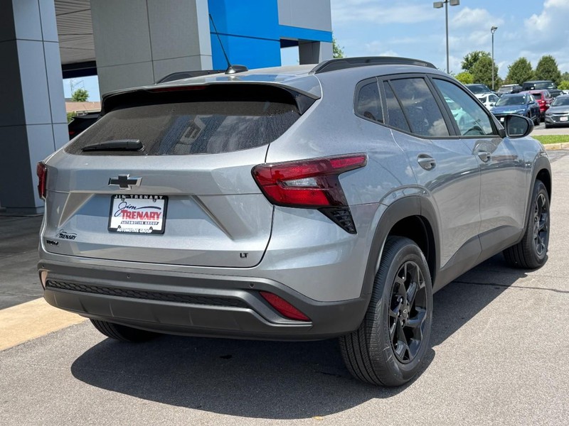 Chevrolet Trax Vehicle Image 03