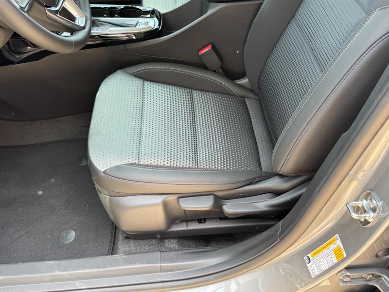 Chevrolet Trax Vehicle Image 15