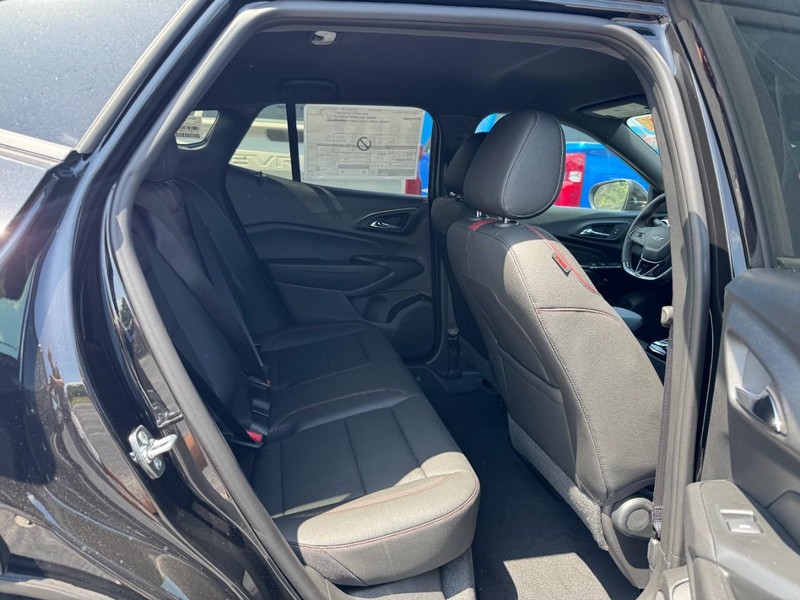 Chevrolet Trax Vehicle Image 05