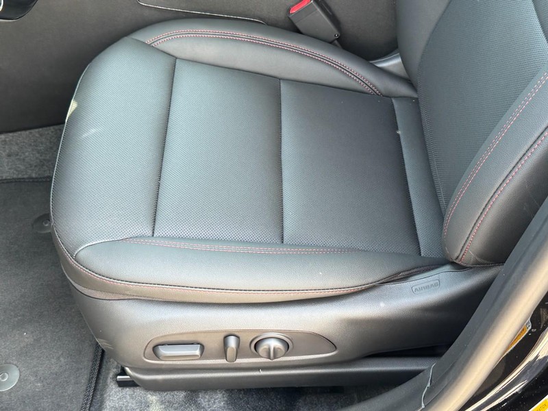 Chevrolet Trax Vehicle Image 15