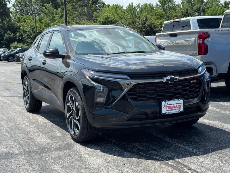 Chevrolet Trax Vehicle Image 02