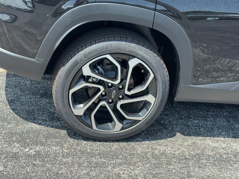 Chevrolet Trax Vehicle Image 04
