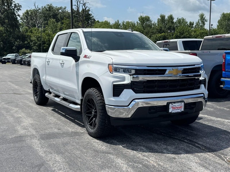 Chevrolet Silverado 1500 Vehicle Image 02