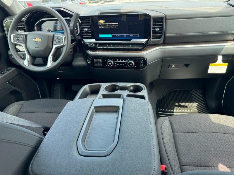 Chevrolet Silverado 1500 Vehicle Image 06