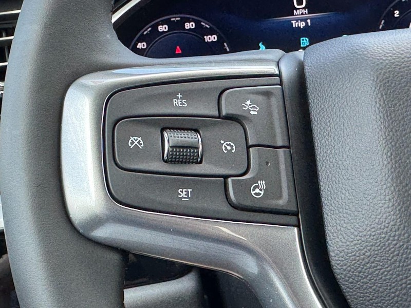 Chevrolet Silverado 1500 Vehicle Image 10
