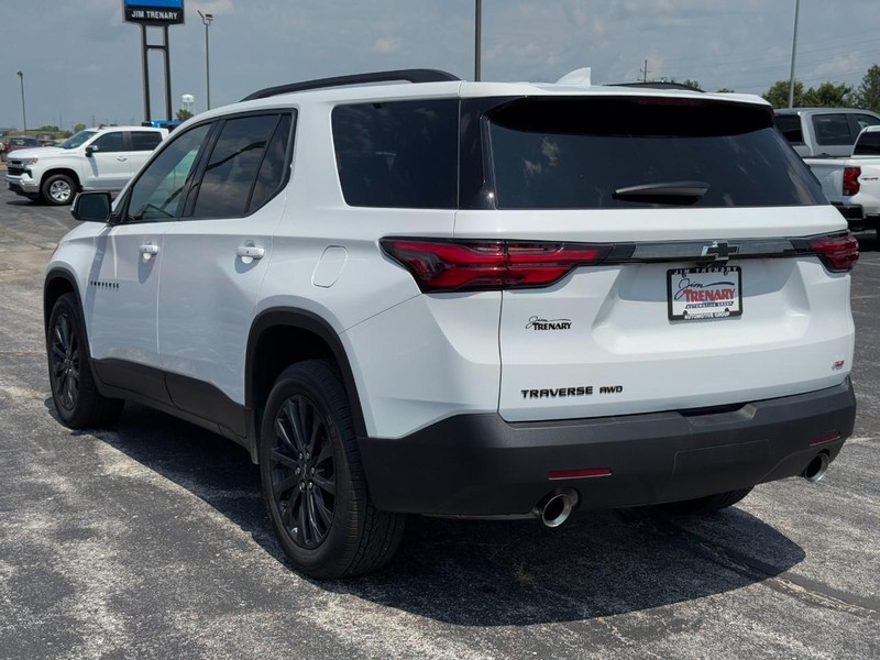 Chevrolet Traverse Vehicle Image 06