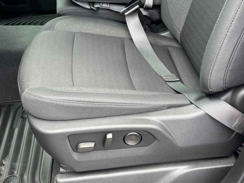 Chevrolet Silverado 1500 Vehicle Image 13