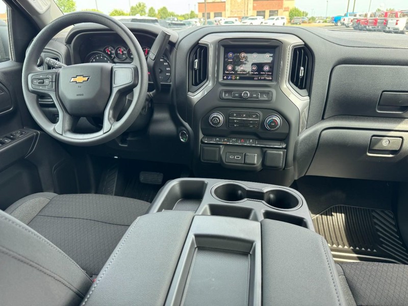 Chevrolet Silverado 1500 Vehicle Image 06
