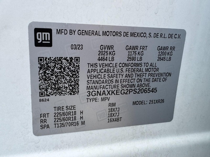 Chevrolet Equinox Vehicle Full-screen Gallery Image 25