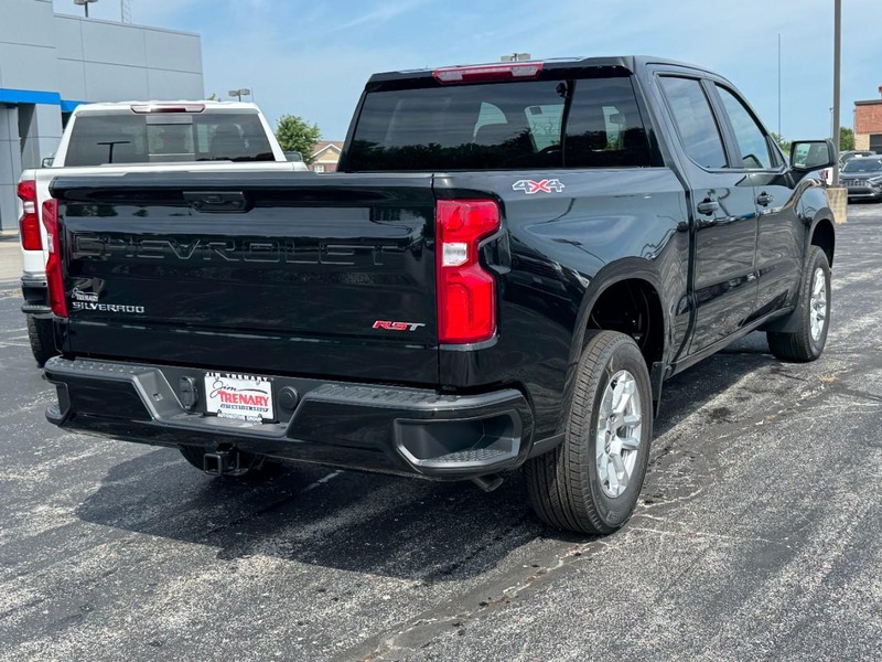 Chevrolet Silverado 1500 Vehicle Image 03