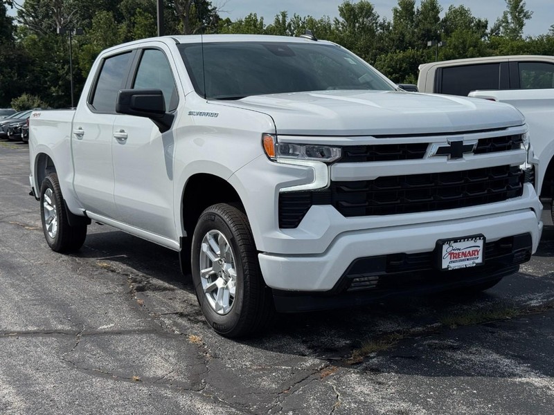 Chevrolet Silverado 1500 Vehicle Image 02
