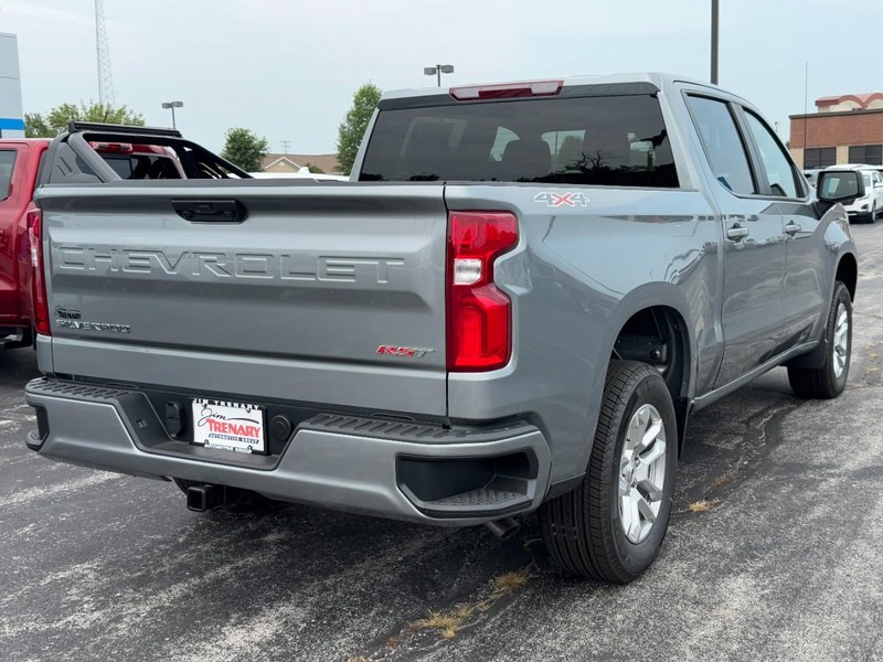 Chevrolet Silverado 1500 Vehicle Image 03