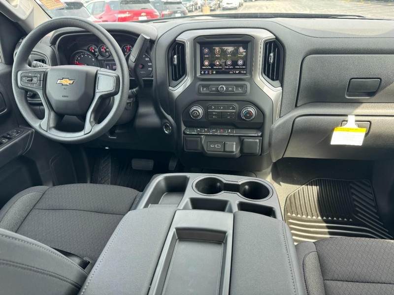 Chevrolet Silverado 1500 Vehicle Image 06