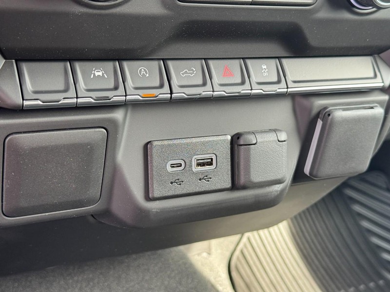 Chevrolet Silverado 1500 Vehicle Image 11
