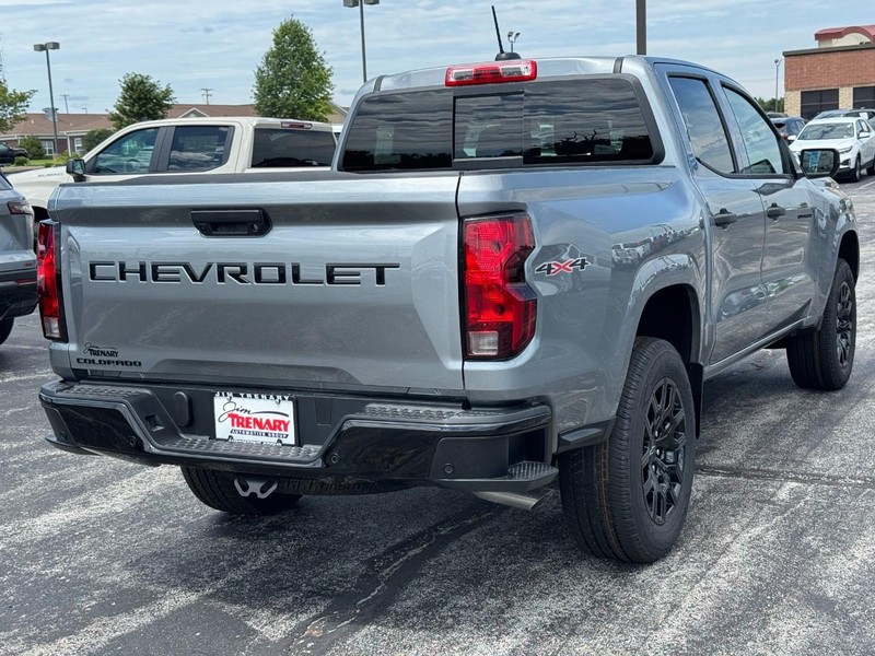 Chevrolet Colorado Vehicle Image 03