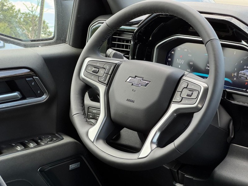 Chevrolet Silverado 1500 Vehicle Image 07