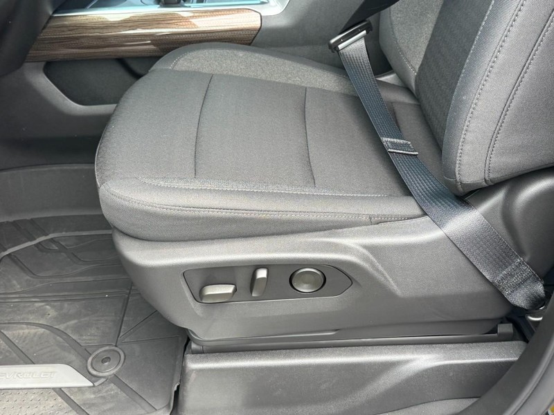 Chevrolet Silverado 1500 Vehicle Image 14
