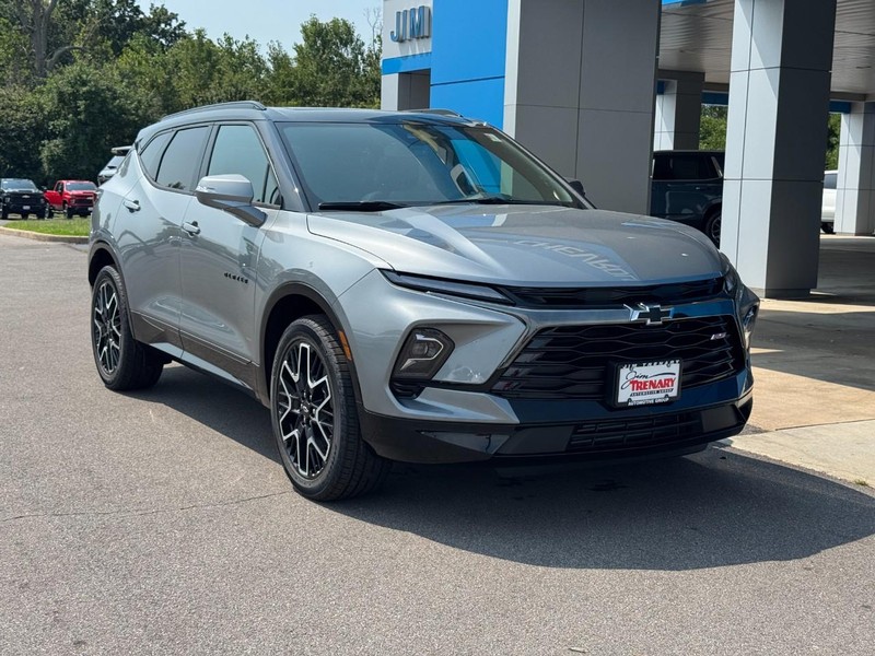 Chevrolet Blazer Vehicle Image 02