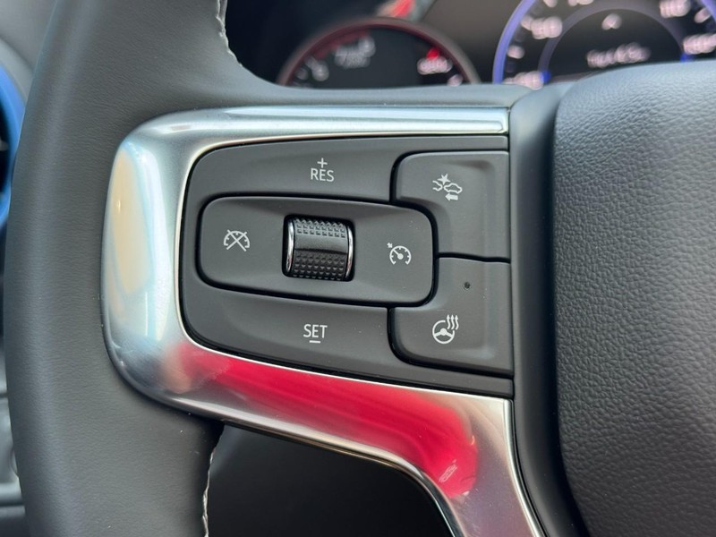 Chevrolet Blazer Vehicle Image 11