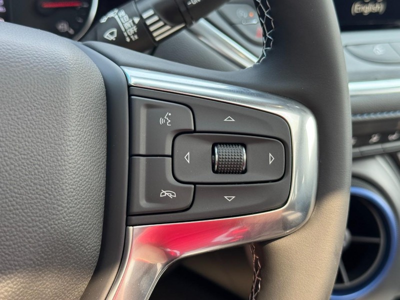 Chevrolet Blazer Vehicle Image 12