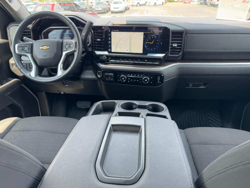 Chevrolet Silverado 1500 Vehicle Image 11