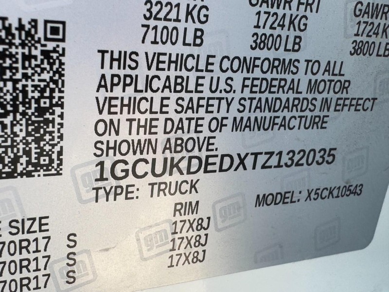 Chevrolet Silverado 1500 Vehicle Image 24