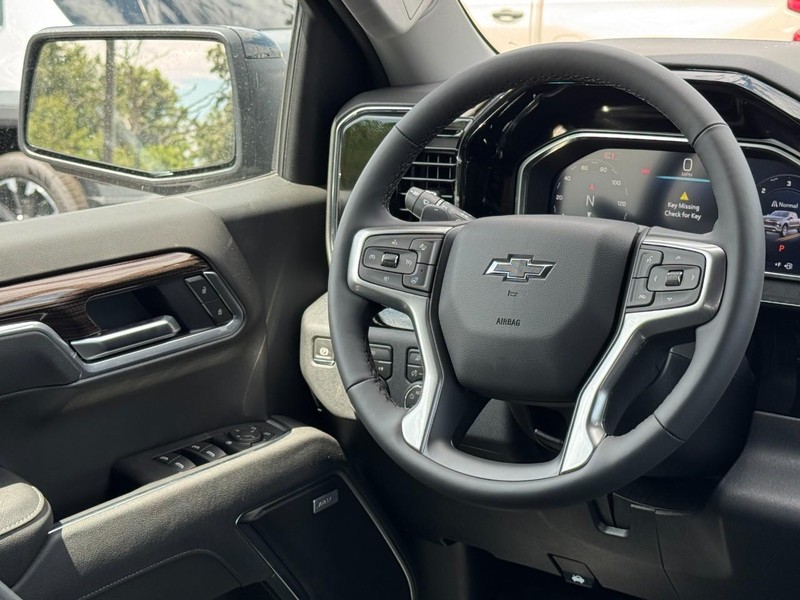 Chevrolet Silverado 1500 Vehicle Image 07