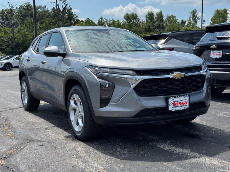 Chevrolet Trax Vehicle Image 02