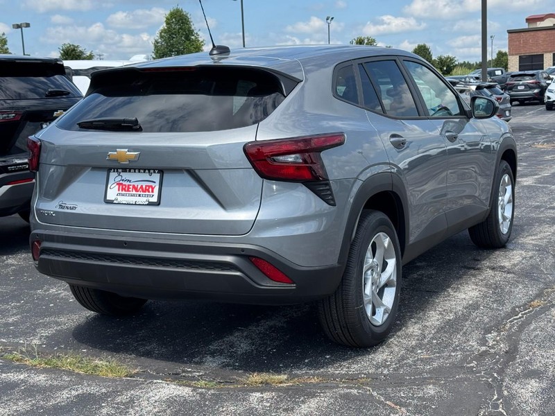 Chevrolet Trax Vehicle Image 03