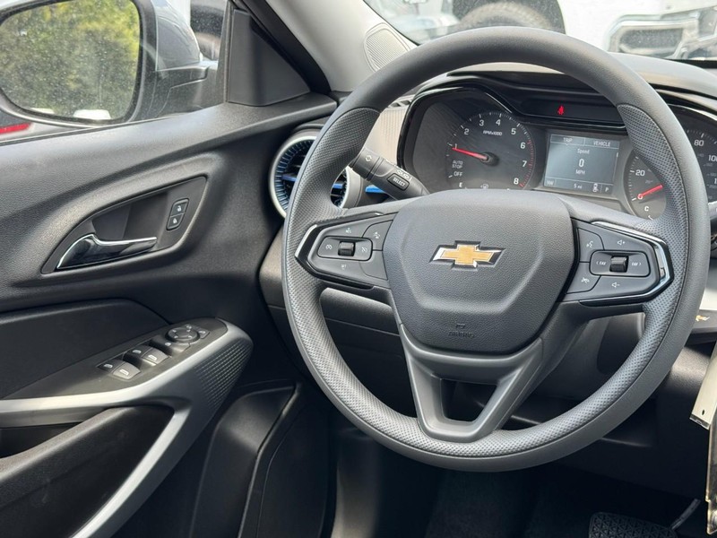 Chevrolet Trax Vehicle Image 07