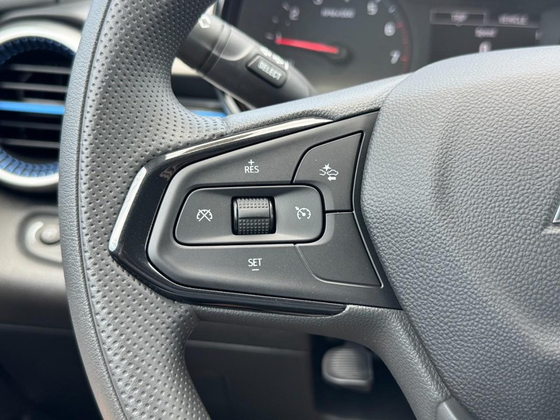 Chevrolet Trax Vehicle Image 10