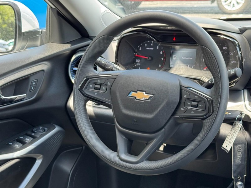 Chevrolet Trax Vehicle Image 07