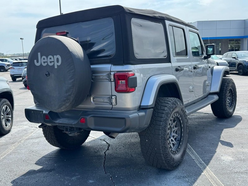Jeep Wrangler Unlimited Vehicle Image 03