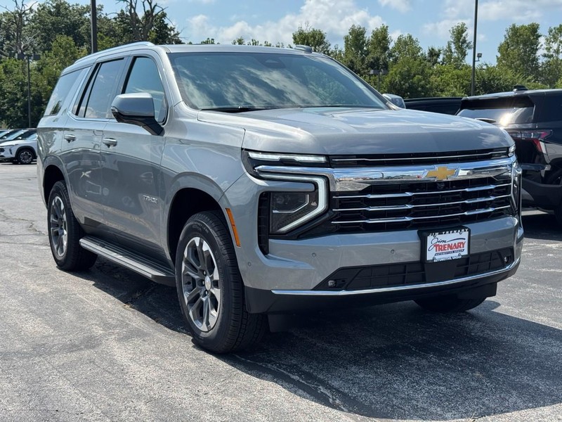 Chevrolet Tahoe Vehicle Image 02