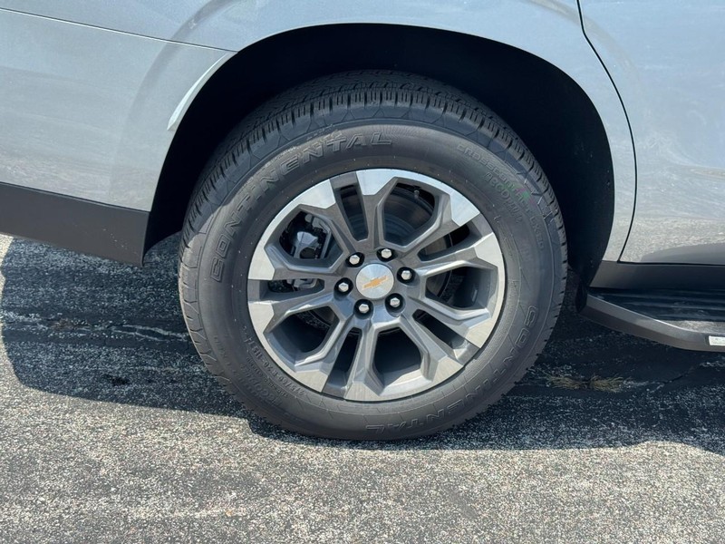 Chevrolet Tahoe Vehicle Image 04