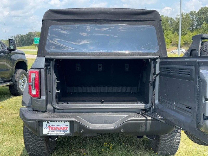 Ford Bronco Vehicle Image 05