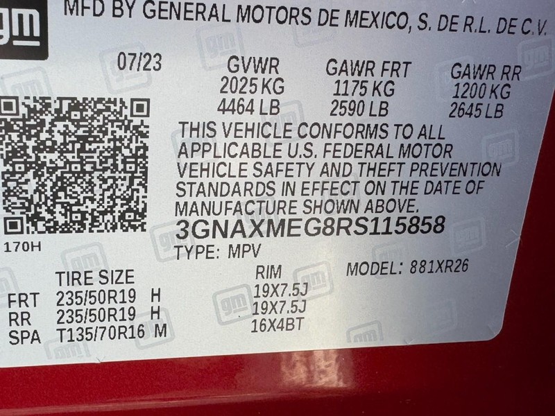 Chevrolet Equinox Vehicle Full-screen Gallery Image 23