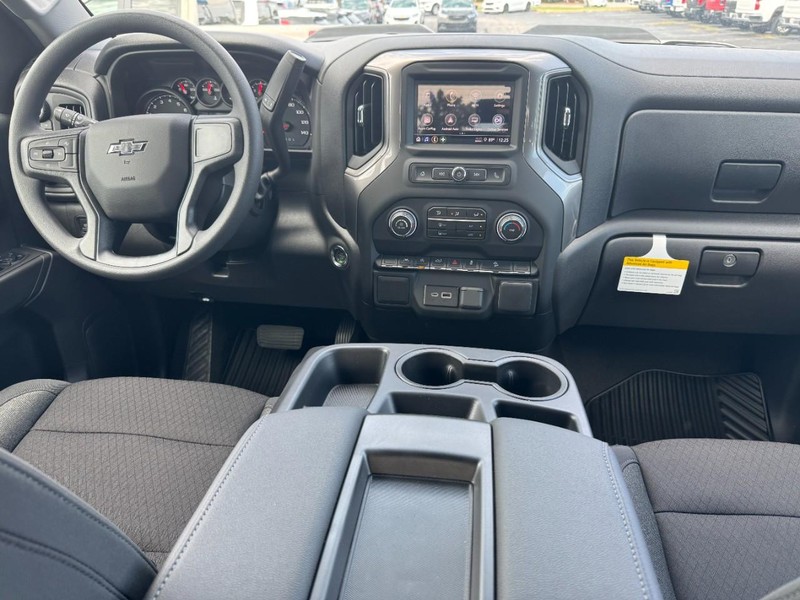 Chevrolet Silverado 1500 Vehicle Image 06