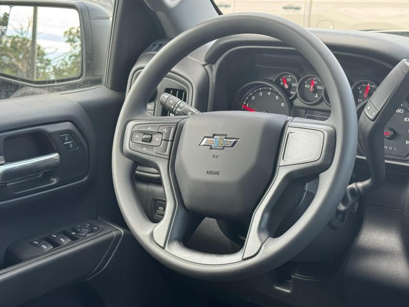 Chevrolet Silverado 1500 Vehicle Image 07
