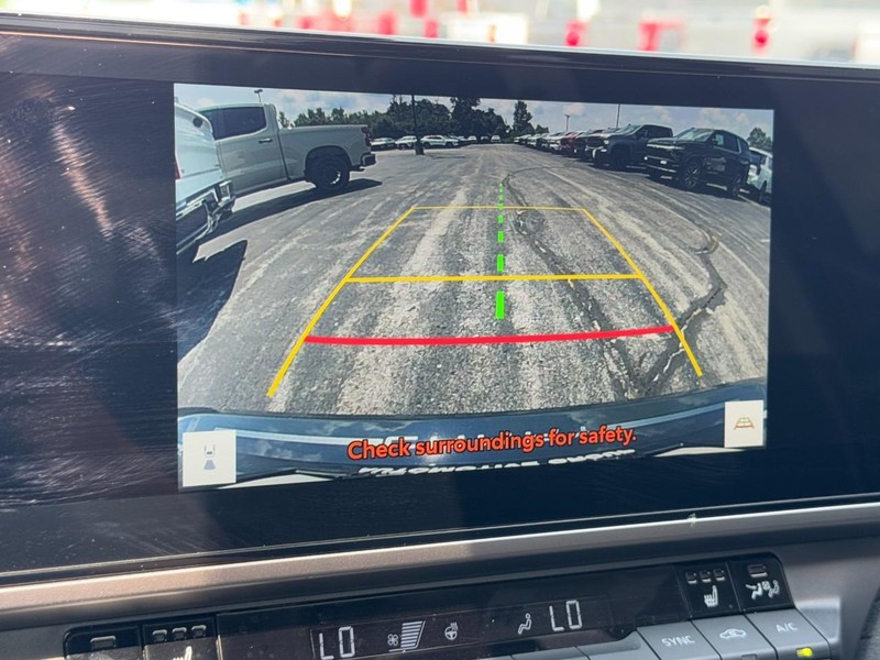 Toyota Camry Vehicle Image 20