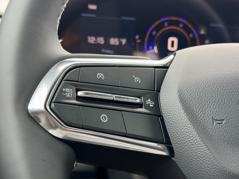 Chevrolet Traverse Vehicle Image 11