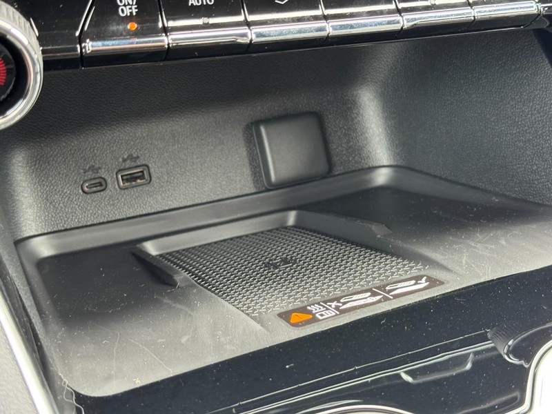 Chevrolet Traverse Vehicle Image 13