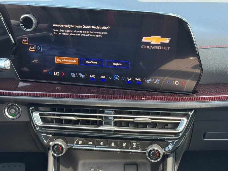Chevrolet Traverse Vehicle Image 09